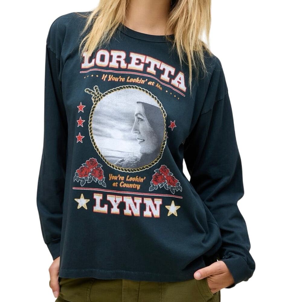 DAYDREAMER Loretta Lynn Lookin At Country Long Sleeve Sz M New w/o Tag MSRP $98